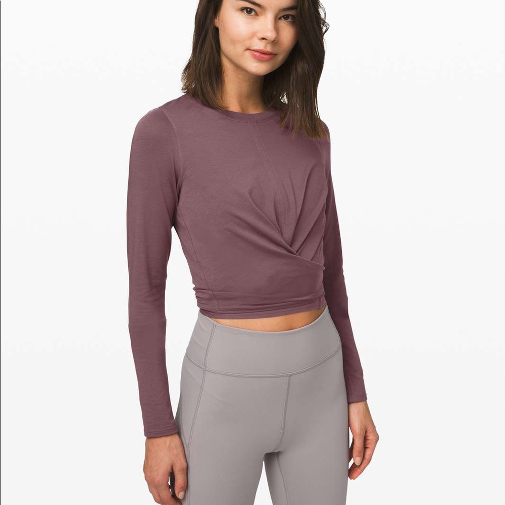 Lululemon Time to Restore Top